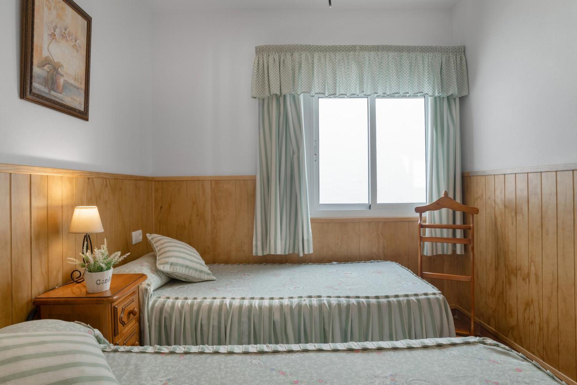 Apartamento Rocio - Solo Familias Conil De La Frontera Exterior foto